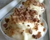 Délicieux tiramisu daim, crémeux et garni de morceaux croquants de chocolat et de caramel. Un vrai délice !