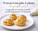 Pâte à choux sur une assiette, avec une poche à douille en arrière-plan. Le texte interroge : "Pourquoi ma pâte à choux ne gonfle pas ?